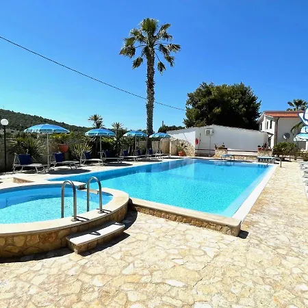 Palm Garden Aparthotel Vieste