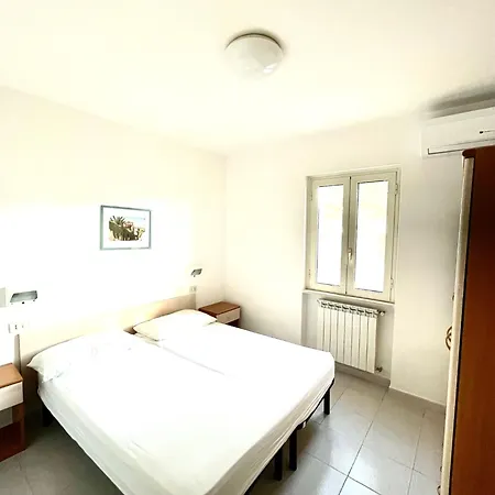 Lägenhetshotell Palm Garden 3*