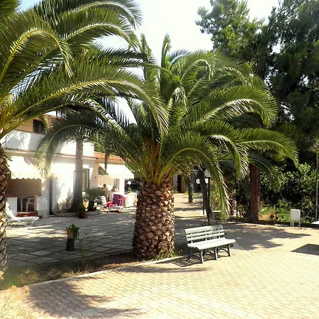 Palm Garden Aparthotel