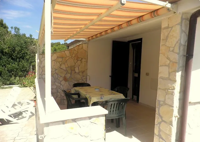 Palm Garden מלון דירות ויאסטה