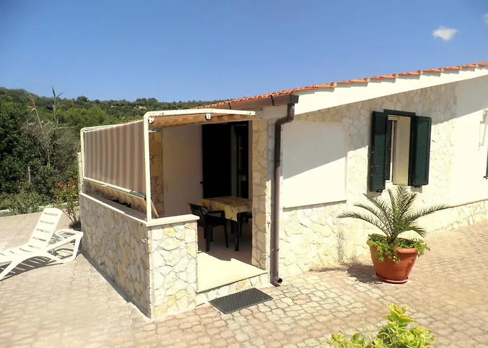 מלון דירות Palm Garden 3*